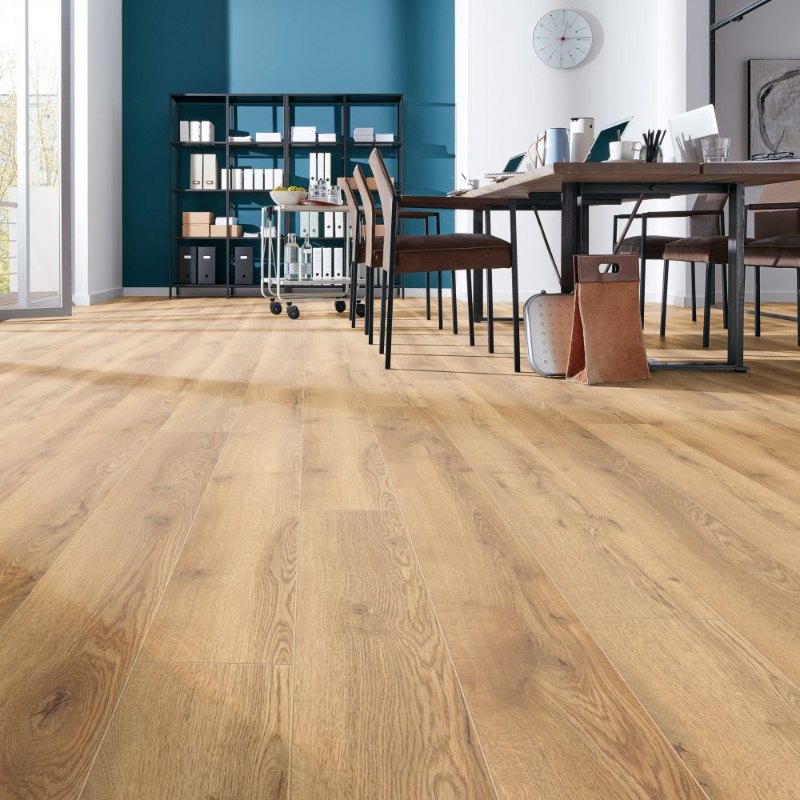 KRONOTEX MAMMUT PLUS 10mm ROBLE MOUNTAIN NATURE D4725