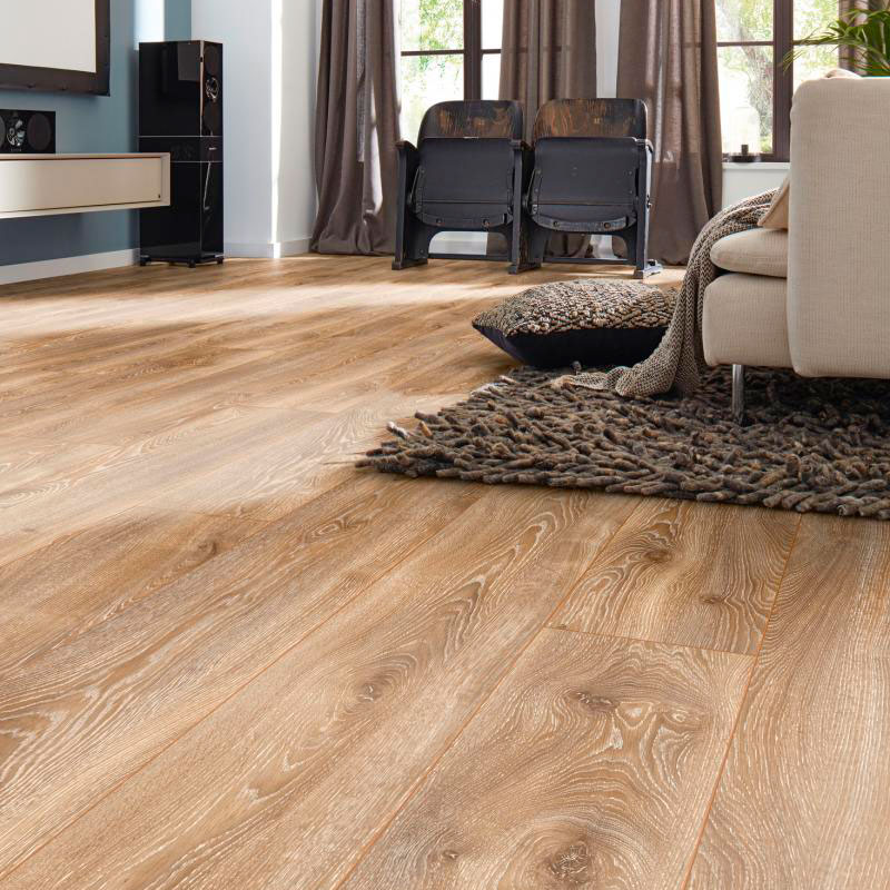 KRONOTEX MAMMUT PLUS 10mm ROBLE HIGHLAND BRONZE D4795